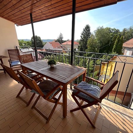 Pacsirta Apartman Grand Eger Extérieur photo