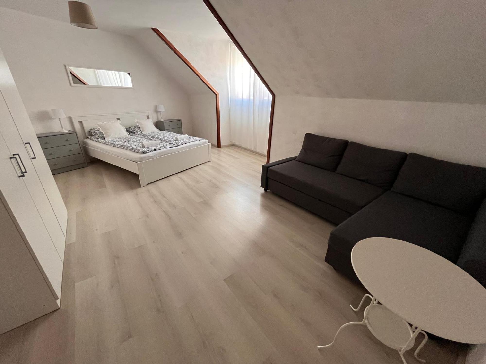 Pacsirta Apartman Grand Eger Extérieur photo